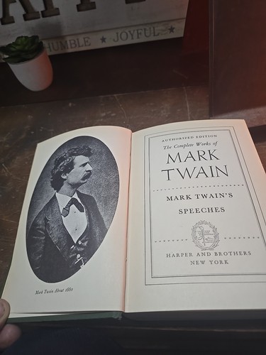 The Complete Works of Mark Twain, MARK TWAIN'S SPEECHES 1923, Authorized Ed. - Picture 8 of 12