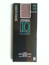 Ladies Vintage 1990s BERKSHIRE 10 Denier Sheer Stockings in Chinchilla Shade 