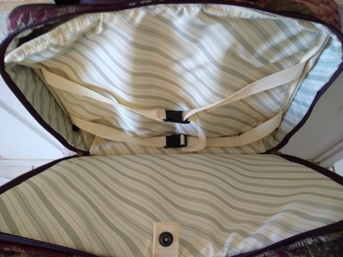 Ricardo Beverly Hills Luggage Tapestry Carpet Carry-On Roller Bag STYLE #3517 - Picture 7 of 8