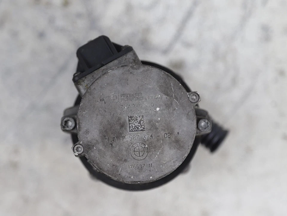 Bomba de agua BMW ActiveHybrid7 2011-2015 reemplazo directo 11517587374 OEM Foto 4 de 4