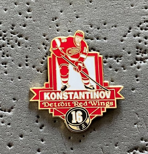 Detroit Red Wings #16 Konstantinov NHL Hockey Pin - Foto 1 di 2