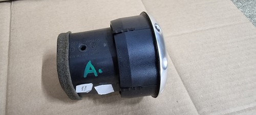 AUDI TT MK1 COUPE ROADSTER FRONT DASHBOARD HEATER AIR VENT VENTS 8N0820901A A - Picture 6 of 15