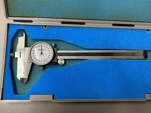 Mitutoyo 536-701 6'' Caliper with Box Pre-owned Ships Free