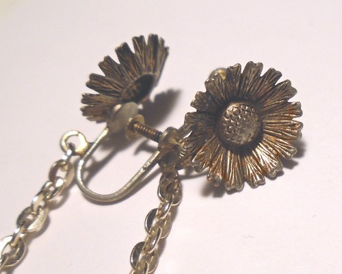 Antiguo JUEGO DE COLLAR Y PENDIENTES GRIPOIX Verde VIDRIO VERTIDO 37" Enchapado en Oro - Imagen 3 de 4