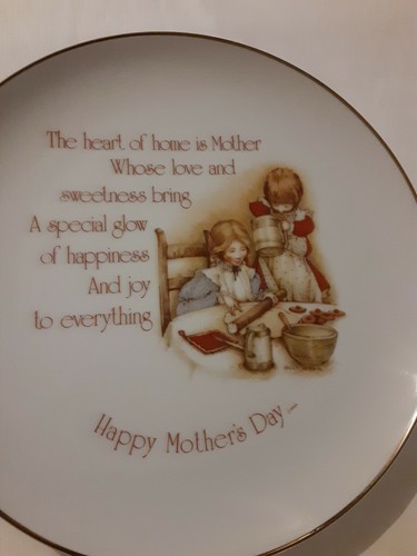 Holly Hobbie Mother's Day Commemorative Plate Porcelain Girls Baking - Japan - Picture 3 of 6