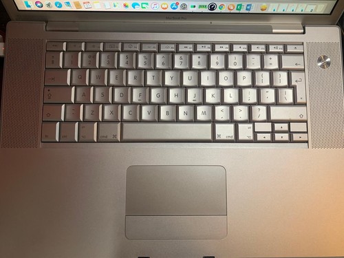 MacBook Pro 15" 2008 A1260 2.5GHz/4GB /500GB SSD /512MB NVIDIA GPU /BATTERY - Picture 18 of 23