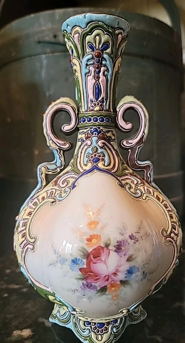 25+ Porcelain & Pottery Japanese Vases 1900-1940 for sale