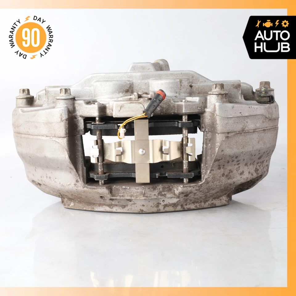 Juego de pinzas de freno delanteras 15-20 Mercedes W205 C300 E350 4Matic 0114219798 OEM 59k Foto 4 de 4