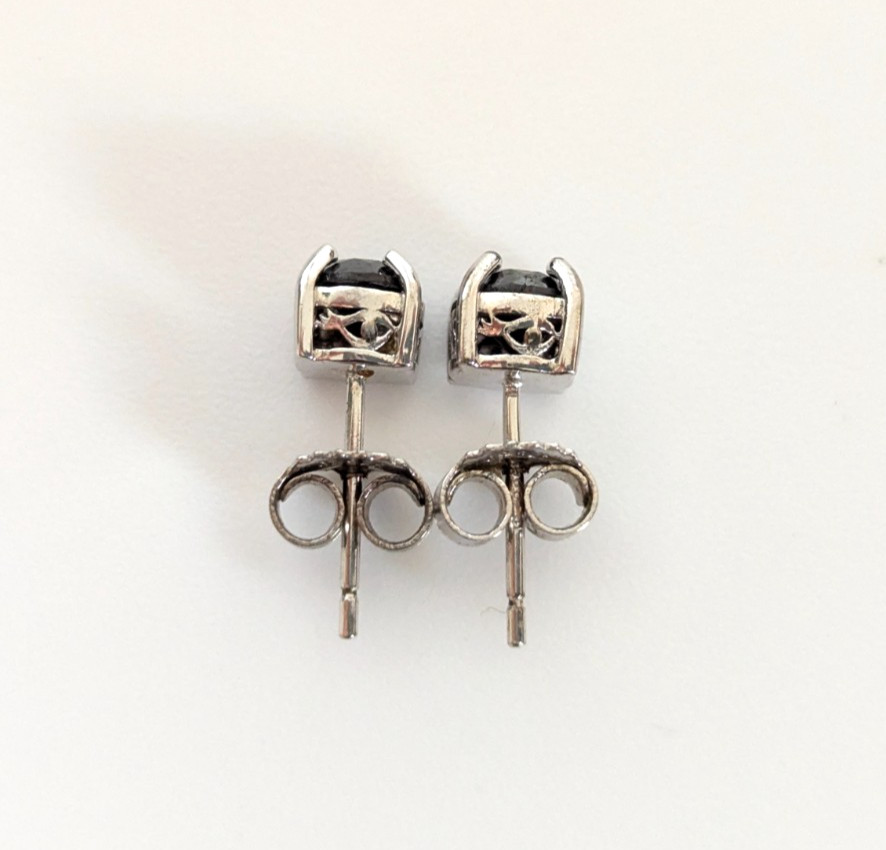 Silver Stud Earrings Sapphire Stones 925 Stamped Butterfly Closure 1.2g image 7