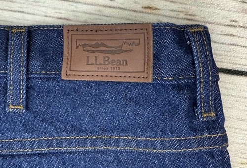 LL Bean Relaxed Fit Jeans 134770 Men’s Sz 42x29. NWT - Picture 16 of 17
