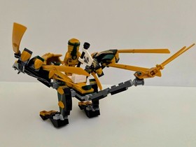 LEGO Ninjago Legacy  Golden Dragon 70666  (Read Description)