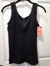 YUMMIE SHAPING TANK TOP IN BLACK SIZE M/L NEW