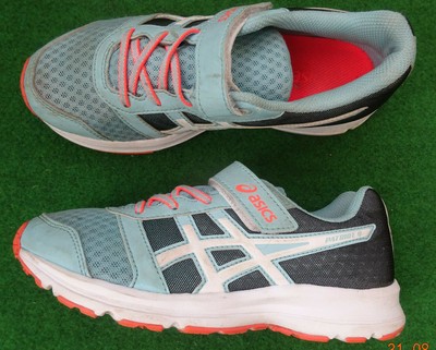 girls running trainers size 2