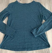 Ana A New Approach Women’s Long Sleeve Round Neck Pullover Shirt Top Medium