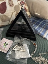 Harry Potter Deathly Hallows necklace With Black Display Case Lovegood New