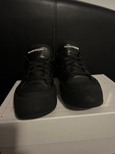 Limited addition Alexander Mqueens Size 11