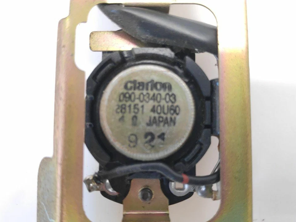 Nissan Pathfinder R50 1999 front right door high frequency speaker 28151-40U60 - image 2 of 4