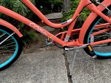 Amazing Hyper Bicycles 26" Commute Comfort Bike