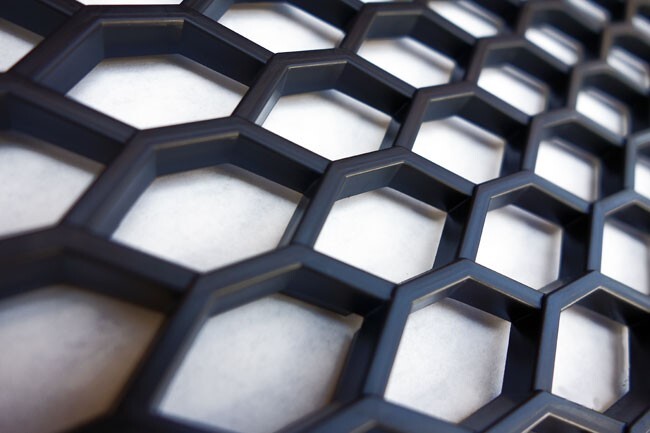 Grille De Calandre Audi Q2 2016 – Motif Nid D'abeille Noir Brillant – ABS – Facile à Installer
