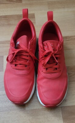 EUC Women's Nike Air Max Thea Sneaker Shoe size 7.0 University Red