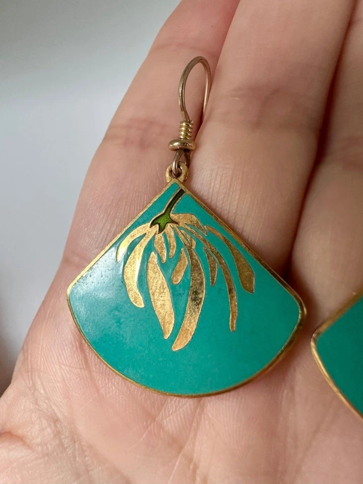 Laurel Burch gold tone willow branch fan shape Earrings - Image 2 of 4