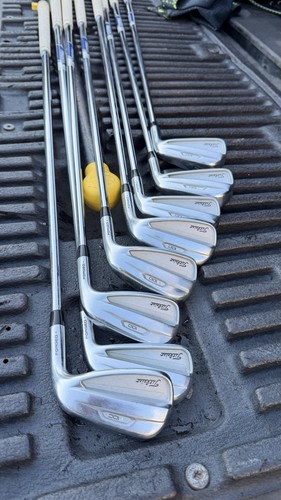 Titleist T100 2021 Set 4-PW project X Stiff Shaft