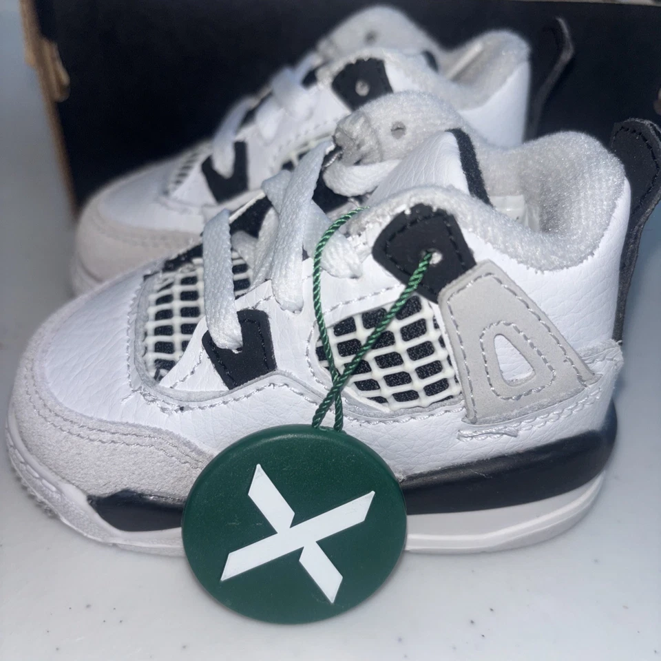 Jordan 4 Retro (TD) Blanco Negro Gris Neutro Talla 3c Talla Niño Pequeño Foto 2 de 4