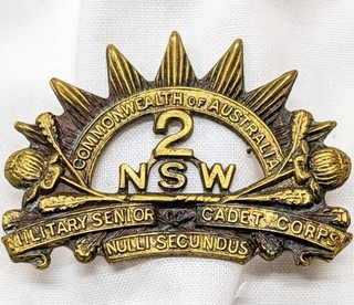 Scarce WW1 Australian 2nd NSW Military Senior Cadet Corps uniform cap badge