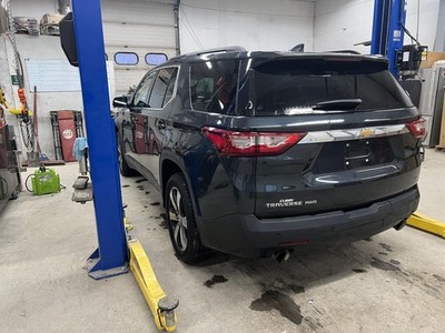 Used Park Assist Camera fits: 2020 Chevrolet Traverse radar unit rear bumper mou