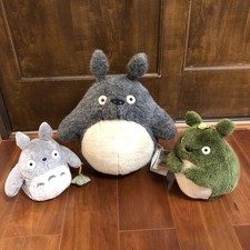 Ghibli My Neighbor Totoro Plush set of 3 only Green is battery operated Used
