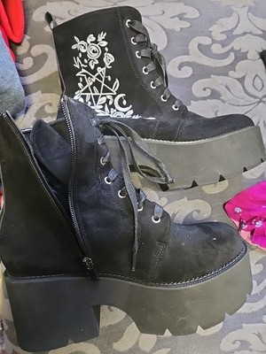 Platform Chunky Lace-Up Boots 90s Vintage
