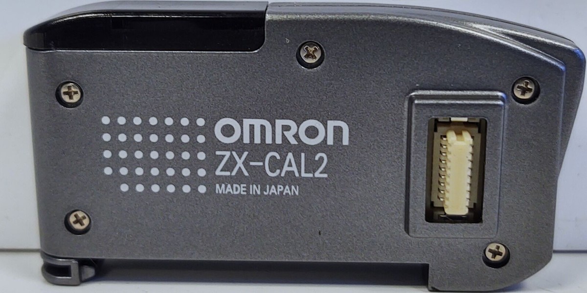 Omron ZX-CAL2 Calculating Unit for ZX Series Laser Sensors