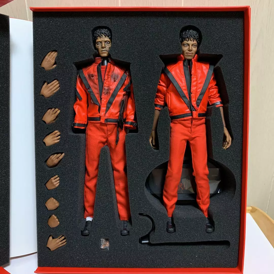 MICHAEL JACKSON - THRILLER - 25 cm action figure, bandai, mj005