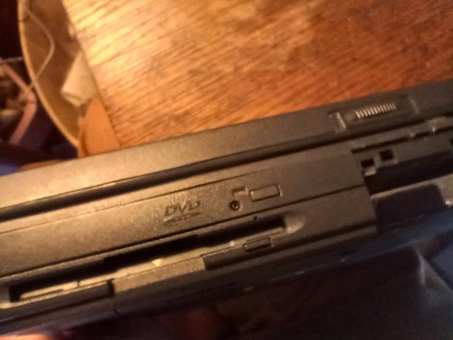 Gateway SOLO 9100 E7.5/HRLB Part 3500437 Cowprint 14" Laptop Computer FOR PARTS - Picture 17 of 18