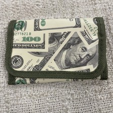 Tri-Fold One Hundred 100 Dollar Bills Print Wallet