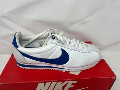 NIKE Classic Cortez Nylon 807472102