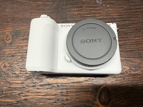 Sony ZV-E10 II ZV-E10M2 Mirrorless Camera Body WW293541 - Picture 2 of 6