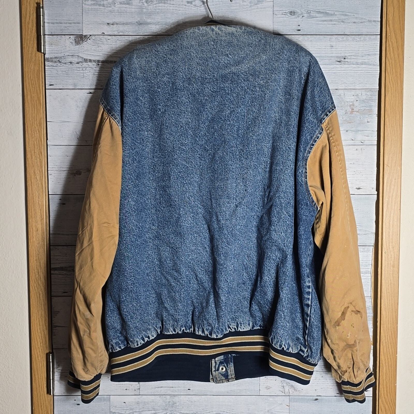 Picture 2 of 9