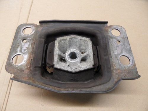 Ford Galaxy 2 / S-MAX WA6 Motor de Stock Soporte Del Cojinete Goma 6G91-7M121-AC - Imagen 2 de 3