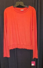 NWT WOMENS SO, SIZE XXL, STRAWBERRY POP, LONG SLEEVE, SUPER COZY TEE 
