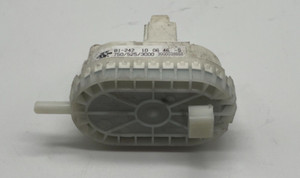 Siemens WM14E4S0 Waschmaschine Druckwächter Druckdose B1-242 9000038868 #1799-8