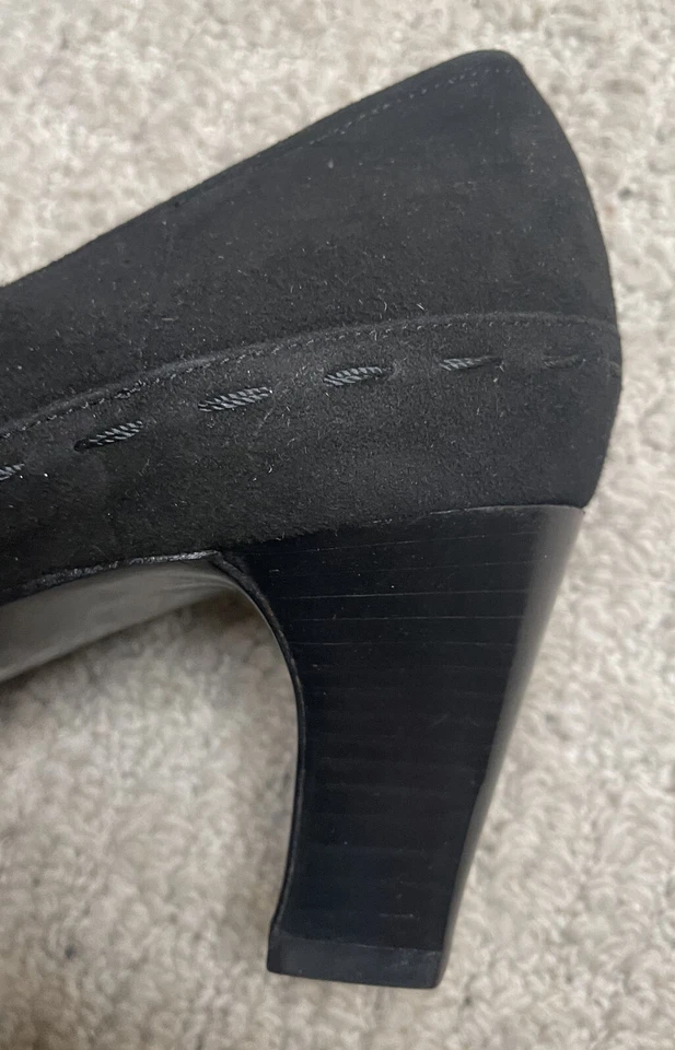 Zapatos de salón Donna Karan NY de gamuza negros para mujer caja 9AA NUEVOS EN CAJA nuevos zapatos tacones $325 Foto 3 de 4