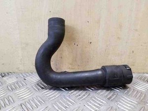 AUDI A4 8EC, B7 Schlauch Kühlung 8E0121101AA 2.00 Diesel 100kw 2006 26133548