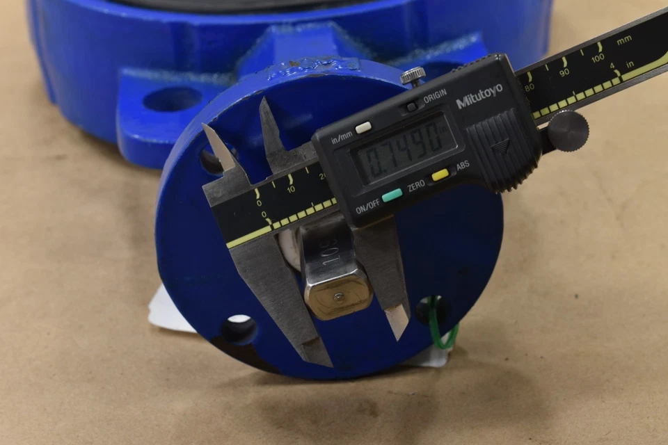 Keystone 805, 8" Butterfly Valve ,175 PSI, Trim 805,Disc 316SS, Stem 316SS, - Image 3 of 4