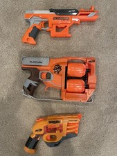 Lot of 3 Nerf guns in excellent condition, foam bullets included
