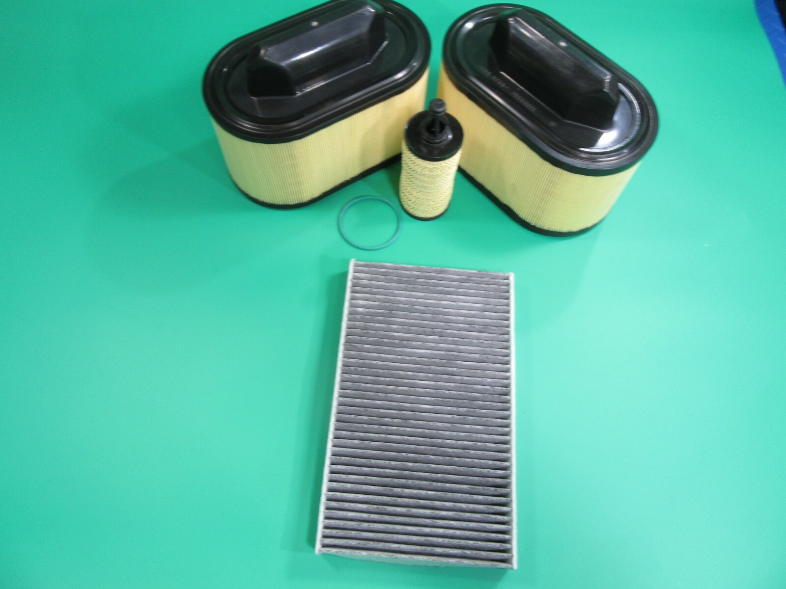 Set of filters for gasoline Maserati Quattroporte Ghibli Levante v6 3.0 engine