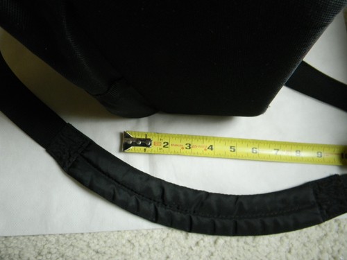 Lowepro Nova 2 Canvas Camera Bag Black and Green Trim - Excellent Used Condition - Picture 5 of 15