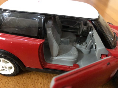 WELLY MINI COOPER DIECAST 1/24 PARTS/REPAIR - Picture 7 of 11