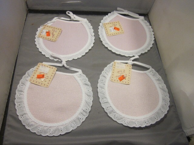 Foto 1 di 3