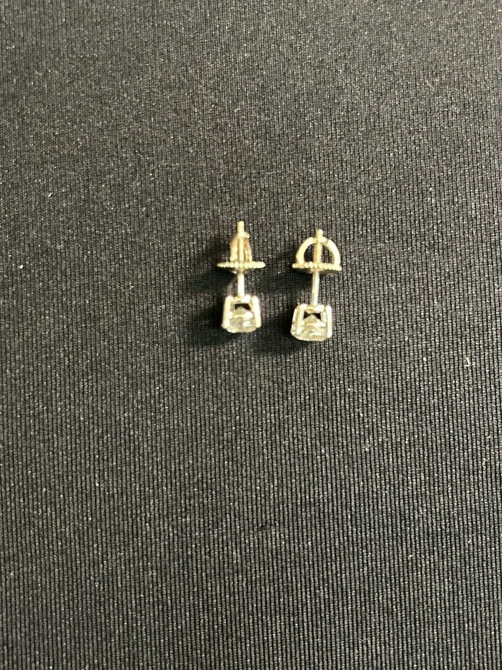 Picture 4 of 4